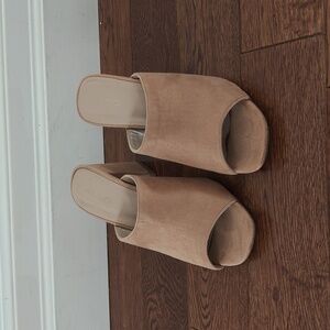 Aldo Nude Suede Open-Toe Block Heel Mule 6.5